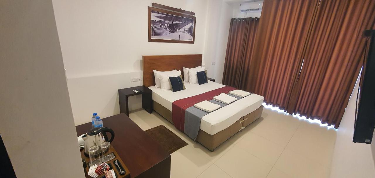 Hotel Kandyan View "Free Pickup From Kandy City" Eksteriør bilde